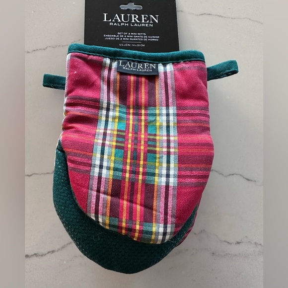 Lauren Ralph Lauren Other - NWTs Ralph Lauren Mini Oven Mitts in Stewart/Tartan Plaid
